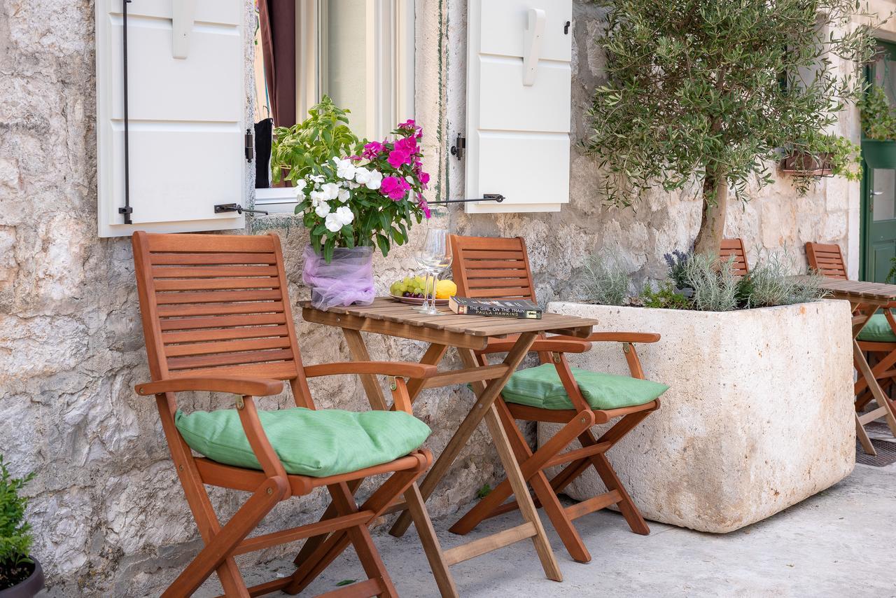 Kampanel 10 Apartment Hvar Town Luaran gambar